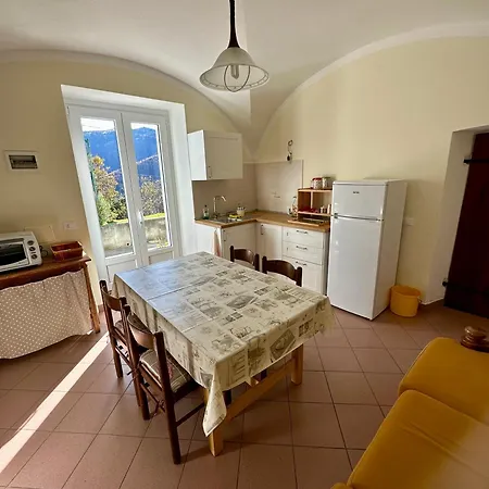 Casa Iolanda Apartment *